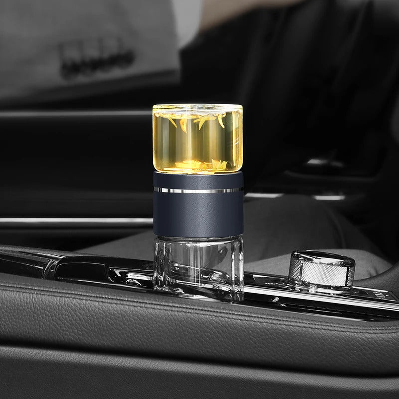 SAMAGLAS Tragbarer Teebecher aus Borosilikatglas, 237 ml – doppelschichtig isolierter Reisebecher für Büro/Auto – Tee-Wasser-Trennung mit einem Tastendruck