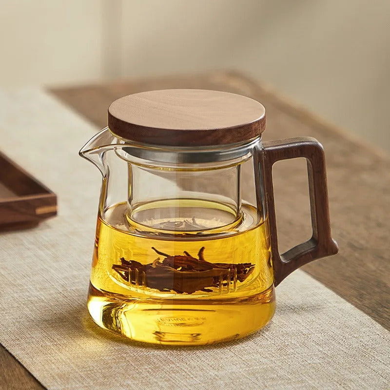 High quality heat-resistant glass teapot with glass filter cup, high-end solid wood lid, 550ml