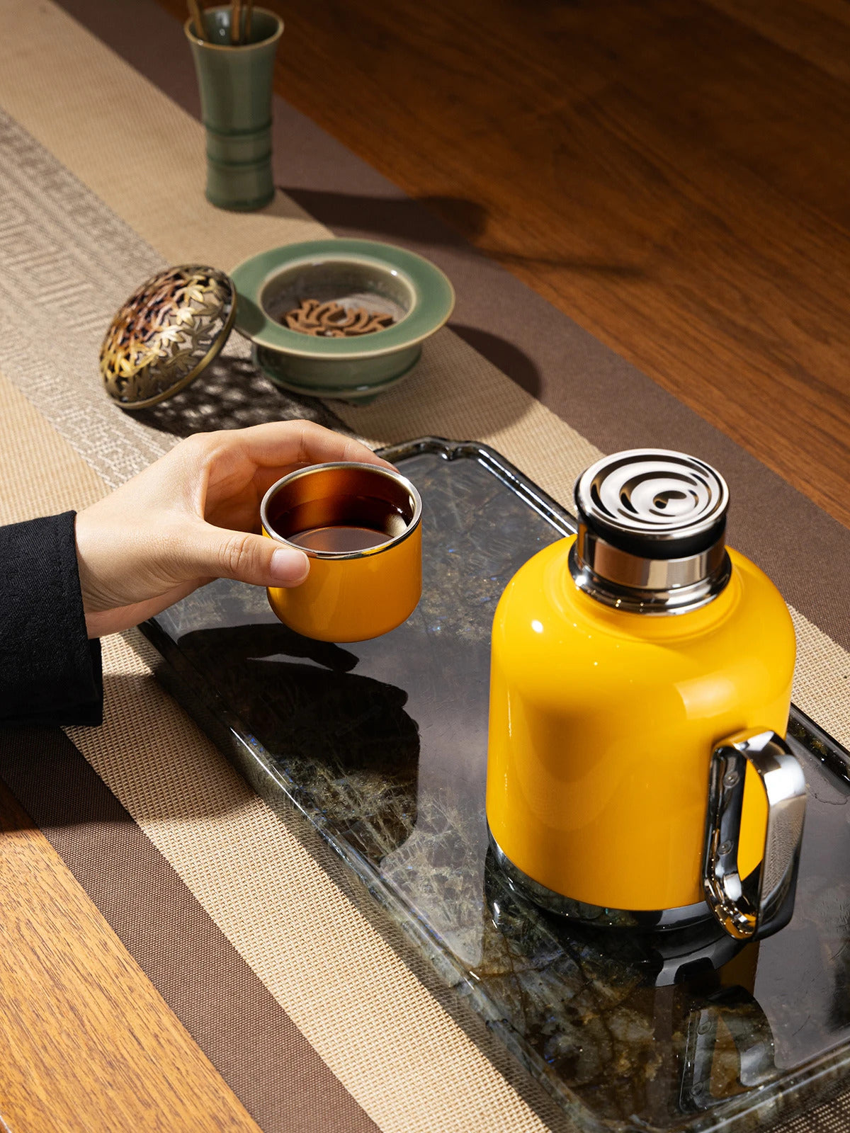 SAMADOYO-316 Stainless Steel Teapot, Insulated Tea & Coffee Brewer with Built-in Filter, 600ml