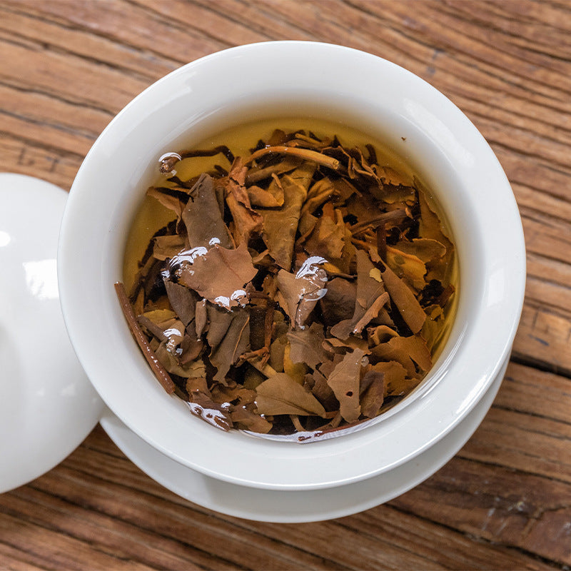Gucuo Bian 2013 Mini-Brick White Tea - Ancient Arbor Shou Mei with Jujube & Bamboo Leaf Aroma (300g)