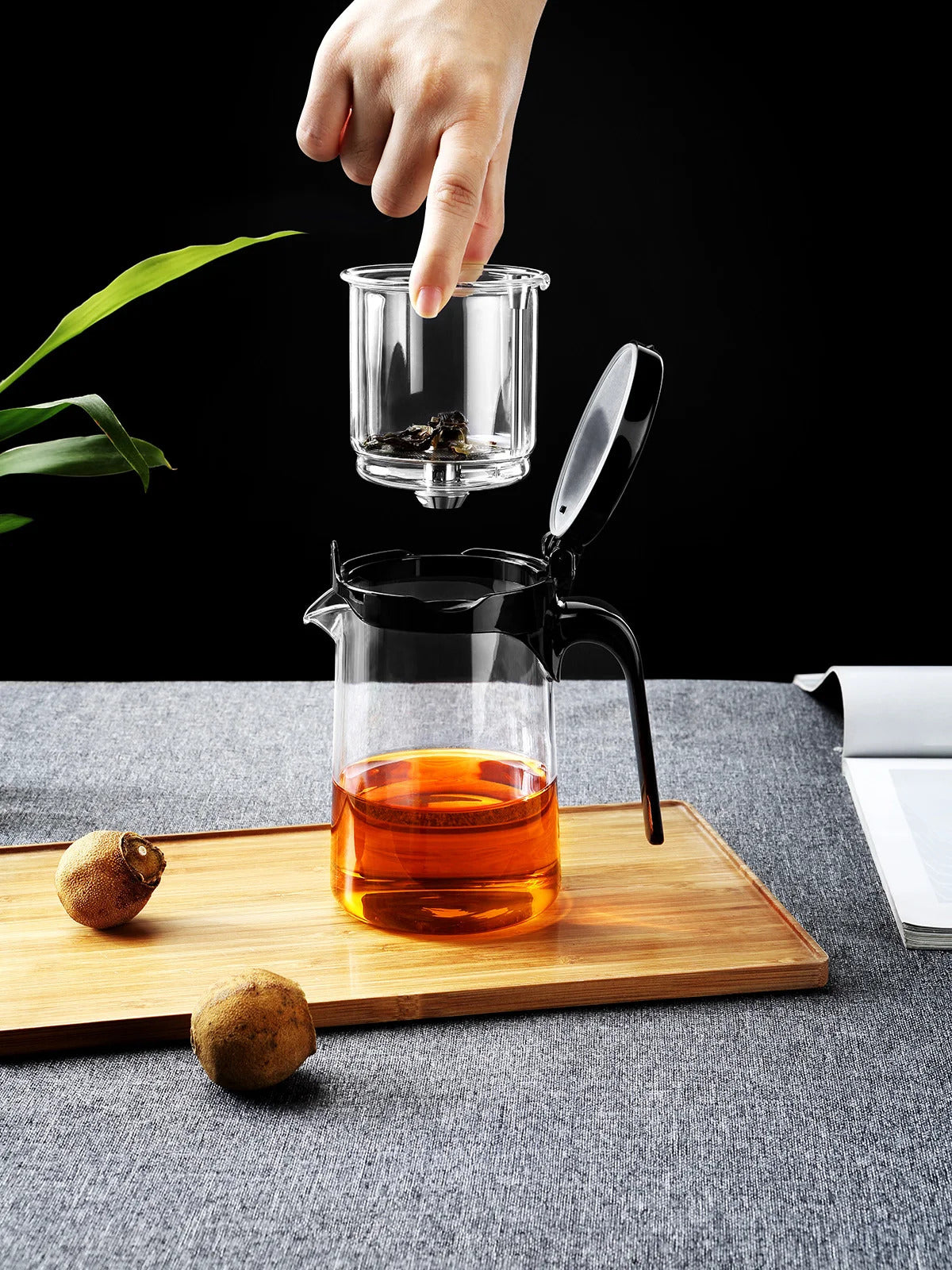 Samadoyo - Integrated Teapot with One-Touch Strainer, Heat-Resistant Glass (500ml/700ml)