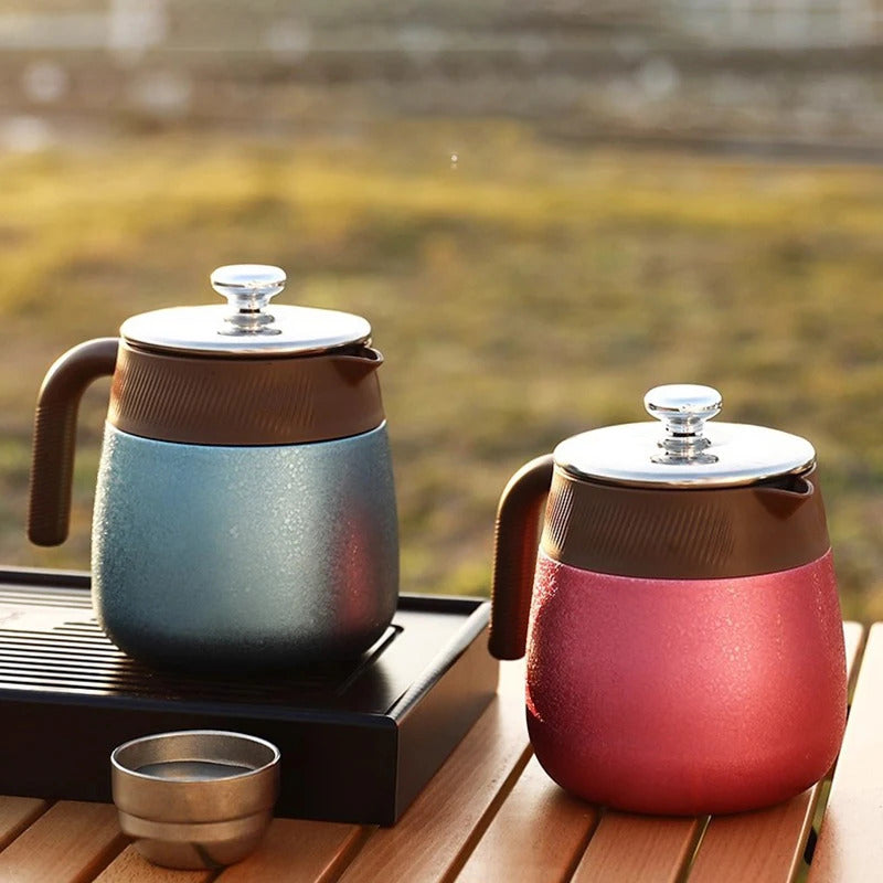 316 Stainless Steel Double-Wall Vacuum Insulated Teapot with Filter, 700ml